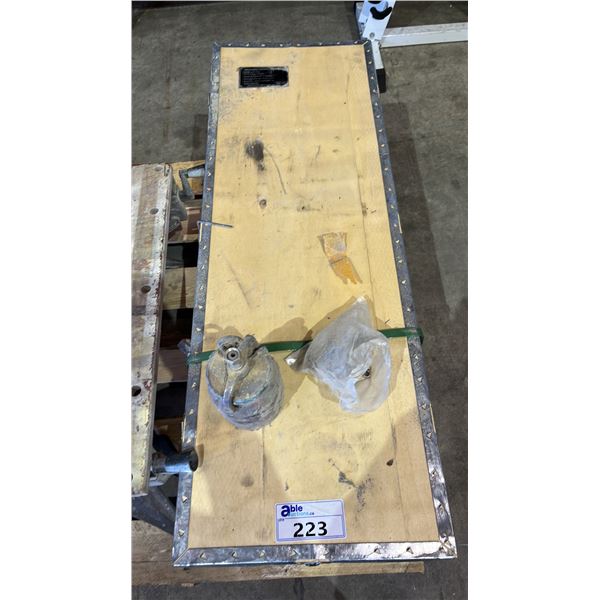 HAND USE HYDRAULIC TRACK PIN PRESS MACHINE & WORK BENCH