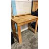 Image 3 : HUSKY JUNIOR TRADESMAN WOOD WORKBENCH
