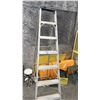 Image 3 : METAL 8' FOLDING LADDER