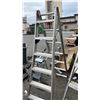 Image 3 : METAL 6' FOLDING LADDER