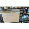 Image 1 : MAKITA PLANER & BOX OF ASSORTED PAINT SUPPLIES: PAINT ROLLER FRAMES, PAINT ROLLERS, PAINT TRAY & MOR