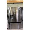 Image 1 : SAMSUNG 36" WIDE STAINLESS STEEL FRENCH DOOR FRIDGE WITH BOTTOM FREEZER DRAWER