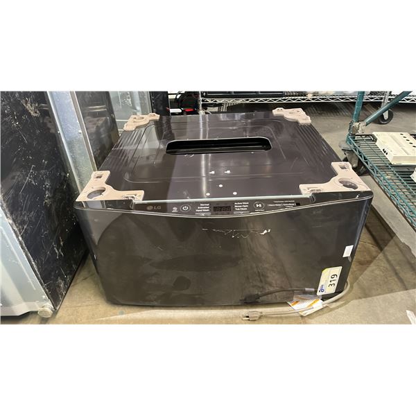 LG STAINLESS STEEL PEDESTAL WASHER