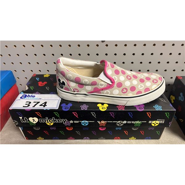 *NEW* DISNEY "IT'S MICKEY" PINK SIZE 36 CANVAS SHOES