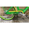 Image 4 : E-ASSISTED GREEN & YELLOW BICYCLE WITH KEY & CHARGER