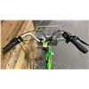 Image 5 : E-ASSISTED GREEN & YELLOW BICYCLE WITH KEY & CHARGER