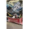 Image 2 : PALLET OF HOUSEHOLD ITEMS: LUGGAGE, FANS, SLEEPING BAG, BLENDER, WET/DRY VAC & MORE *WORKING