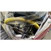 Image 3 : PALLET OF HOUSEHOLD ITEMS: LUGGAGE, FANS, SLEEPING BAG, BLENDER, WET/DRY VAC & MORE *WORKING