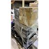 Image 2 : PALLET OF ASSORTED MICROWAVE OVENS *WORKING CONDITION UNKNOWN/MAY BE MISSING PARTS AND OR PIECES/