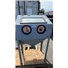Image 1 : GLASTAR ABRASIVE SANDBLASTING CABINET