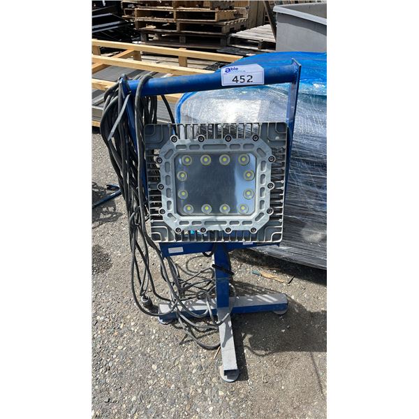 LARSON ELECTRIC LED WORKLIGHT