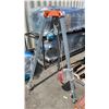 Image 2 : CONFINED SPACE RESCUE TRIPOD