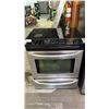 Image 1 : KENMORE 5 BURNER FLAT TOP RANGE WITH BRIDGE ELEMENT & HYBRID CONVECTION OVEN