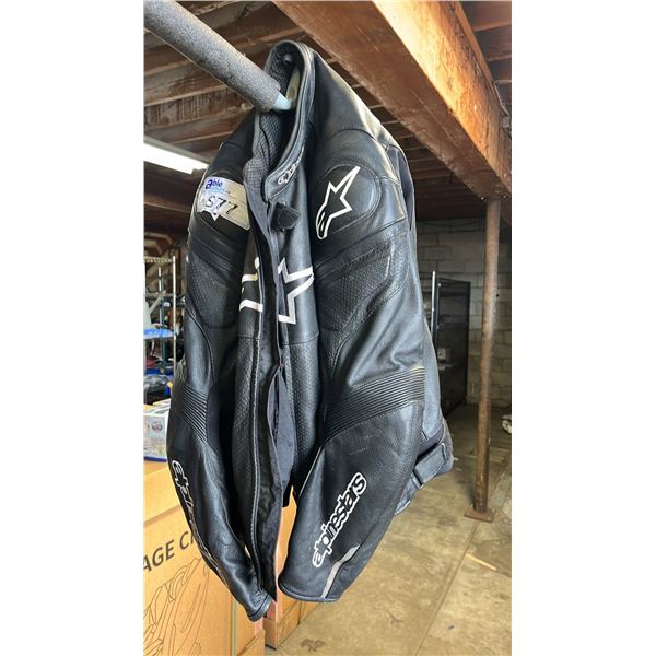ALPINESTARS GP PLUS R V2 AIRFLOW LEATHER JACKET SIZE 42