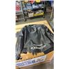 Image 4 : ALPINESTARS GP PLUS R V2 AIRFLOW LEATHER JACKET SIZE 42
