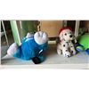 Image 2 : SHELF OF ASSORTED ITEMS INCLUDING; TRIPOD, STUFFED ANIMALS, UNIVERSAL INNER TUBES & MORE