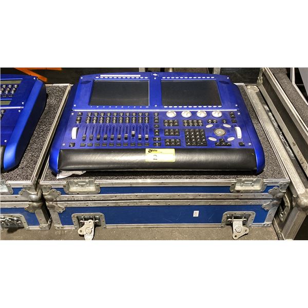 HIGH END SYSTEMS WHOLEHOG III PROFESSIONAL LIGHTING CONSOLE CONTROLLER WITH ROAD CASE