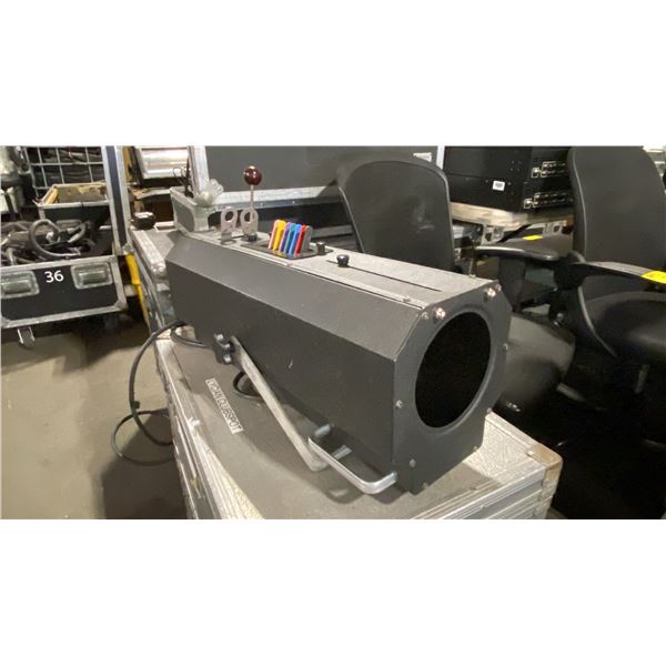 LYCIAN 1236 CLUBSPOT PROFESSIONAL COMPACT THEATRICAL FOLLOWSPOT WITH ROAD CASE