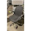 Image 2 : BLACK MOBILE ADJUSTABLE MID BACK OFFICE CHAIR (STYLE 3)