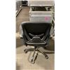 Image 3 : BLACK MOBILE ADJUSTABLE MID BACK OFFICE CHAIR (STYLE 3)