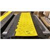 Image 7 : GROUP OF 3 VEVOR HEAVY DUTY CABLE PROTECTOR RAMPS