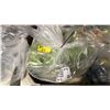 Image 1 : BAG OF EVENT 108" ROUND SATIN PINTUCK IN ASSORTED COLOURS