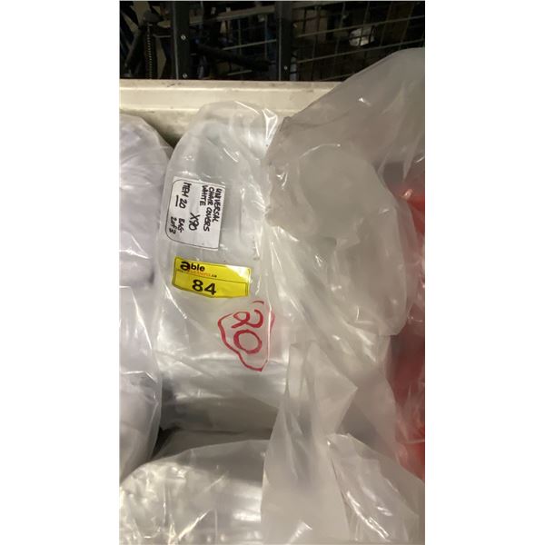 BAG OF EVENT UNIVERSAL CHAIR COVERS IN WHITE