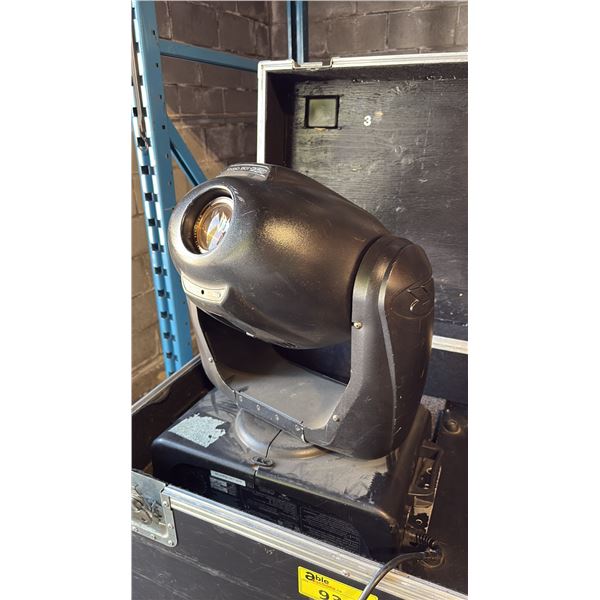 STUDIO 250 SERIES MOVING HEAD LIGHT