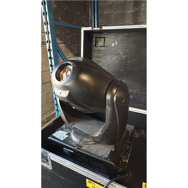STUDIO 250 SERIES MOVING HEAD LIGHT