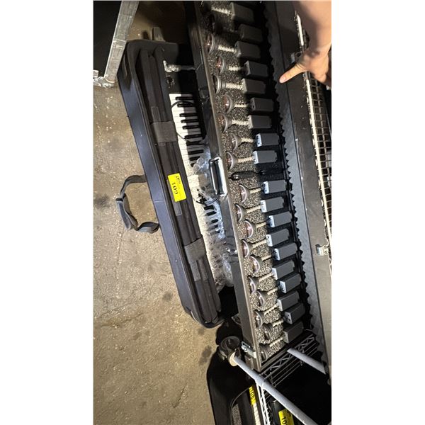 FUEL LIGHTING, ANGLE LIGHT PIN SPOTS X 20