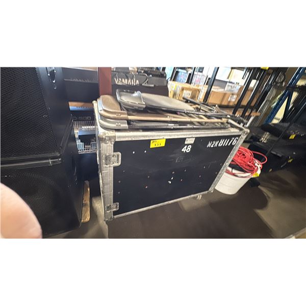ROLLING ROADCASE WITH FOLDING CHAIRS