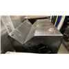 Image 3 : PAIR OF JBL SM212 LOUDSPEAKERS IN ROADCASE