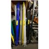 Image 1 : 5 MANFROTTO COMMERCIAL ADJUSTABLE ALUMINUM PRODUCTION ALTO-POLES IN WHITE