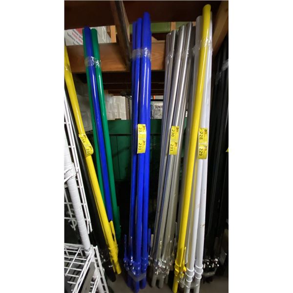 5 MANFROTTO COMMERCIAL ADJUSTABLE ALUMINUM PRODUCTION ALTO-POLES IN ASSORTED COLOURS