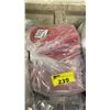 Image 1 : BAG OF EVENT POLY TABLECLOTHS 90" ROUND IN RED