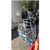 Image 1 : PALLET OF EVENT STACKING CHAIRS