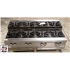 Image 1 : SOUTHBEND 48" COUNTER TOP 8 BURNER HOT PLATE W/