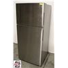 Image 2 : MIDEA 15 CU.FT FREE STANDING REFRIGERATOR-FREEZER