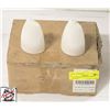 Image 1 : 12 NEW WHITE SALT & PEPPER SHAKERS