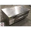 Image 2 : TRAULSEN 60" REFRIGERATED CHEF BASE