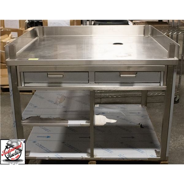STAINLESS STEEL TABLE 44" X 45" X 35"