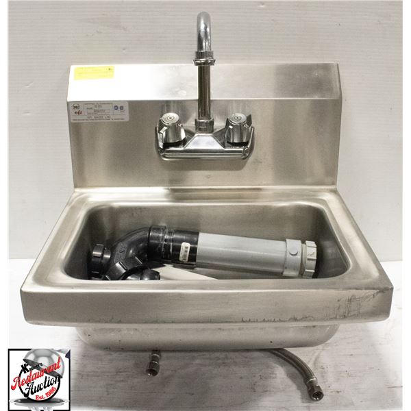 WALL MOUNTED HAND SINK 17" X 15"