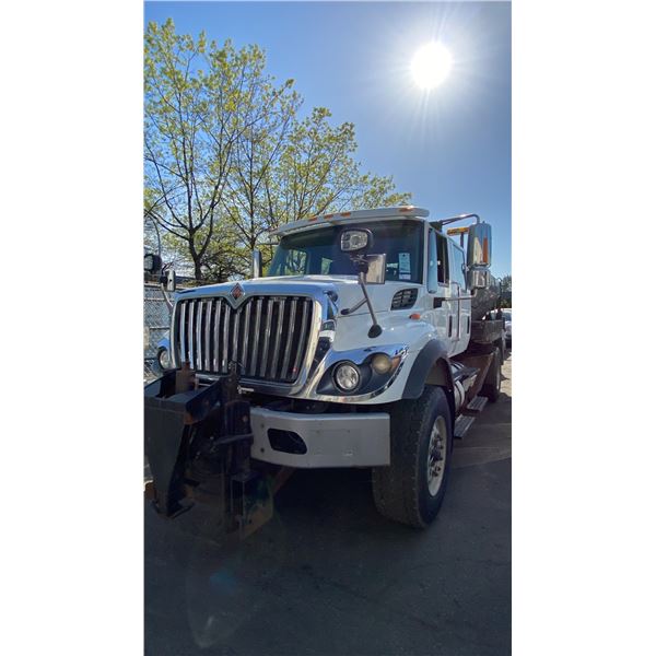 2014 INTERNATIONAL WORKSTAR DUMP TRUCK WHITE VIN 1HTWCAZR8EH757703