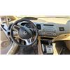 Image 7 : 2006 HONDA CIVIC, 4DRSD, WHITE, VIN JHMFA36236S801308,