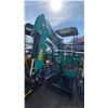Image 2 : AGT INDUSTRIAL H16R TEAL GAS POWERED 13.5HP RUBBER TRACK MINI EXCAVATOR WITH ATTACHED DIGGING