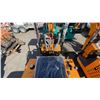 Image 4 : VISEC VC-L13 13.5 HP GAS POWERED PNEUMATIC TIRE MINI EXCAVATOR WITH ATTACHED DIGGING BUCKET,