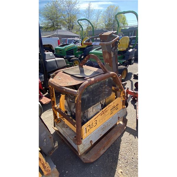 ATLAS COPCO LG500 HEAVY DUTY REVERSIBLE PLATE COMPACTOR