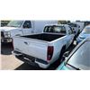 Image 3 : 2011 CHEVROLET COLORADO, 2DR PICKUP, WHITE, VIN 1GCESCF97B8103072,