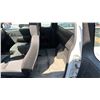 Image 5 : 2011 CHEVROLET COLORADO, 2DR PICKUP, WHITE, VIN 1GCESCF97B8103072,