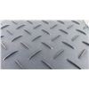 Image 3 : PALLET OF 15- 4'W X 8'L BLACK INDUSTRIAL HIGH-DENSITY POLYETHYLENE GROUND PROTECTION MATS &
